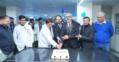 श्री गुरु राम राय मेडिकल काॅलेज में उत्तराखण्ड की पहली रोबोटिक पूर्ण स्वचालित प्रयोगशाला का शुभारंभ श्री गुरु राम राय मेडिकल काॅलेज में उत्तराखण्ड की पहली रोबोटिक पूर्ण स्वचालित प्रयोगशाला का शुभारंभ