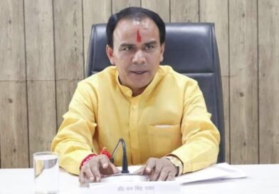 छात्र संघ चुनावों में मिलेगा छात्राओं को 50 फीसदी प्रतिनिधित्वः डाॅ. धन सिंह रावत छात्र संघ चुनावों में मिलेगा छात्राओं को 50 फीसदी प्रतिनिधित्वः डाॅ. धन सिंह रावत