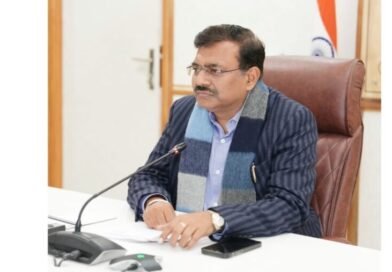 मुख्य सचिव की अध्यक्षता में हुई ‘व्यय वित्त समिति’ की बैठक, कई विकास योजनाओं को मिली वित्तीय मंजूरी