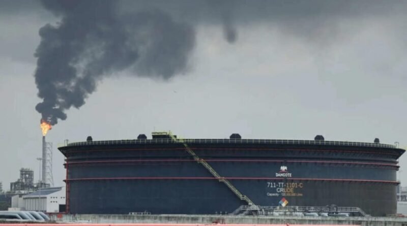 वैश्विक ऊर्जा आपूर्ति पर गहरा खतरा