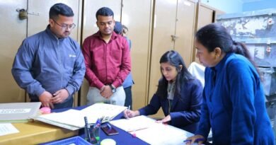 जिलाधिकारी ने कोषागार में किया डबल लॉक कक्ष, अभिलेख, स्टॉक तथा मरम्मत कार्यों का निरीक्षण