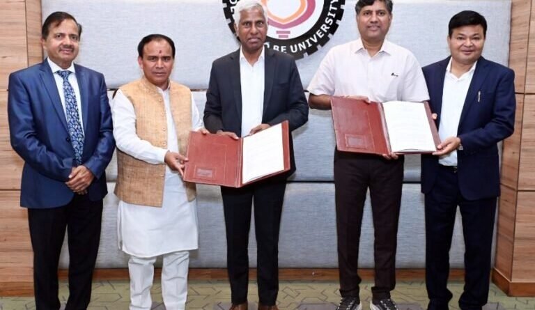 बिना सिम और इंटरनेट के मोबाइल-टीवी पर दिखेंगी फिल्में, ग्राफिक एरा और फ्रीस्ट्रीम के बीच एमओयू