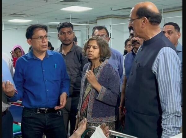 चिकित्सा स्वास्थ्य एवं चिकित्सा शिक्षा मंत्री सुबोध उनियाल ने दून अस्पताल का किया निरीक्षण