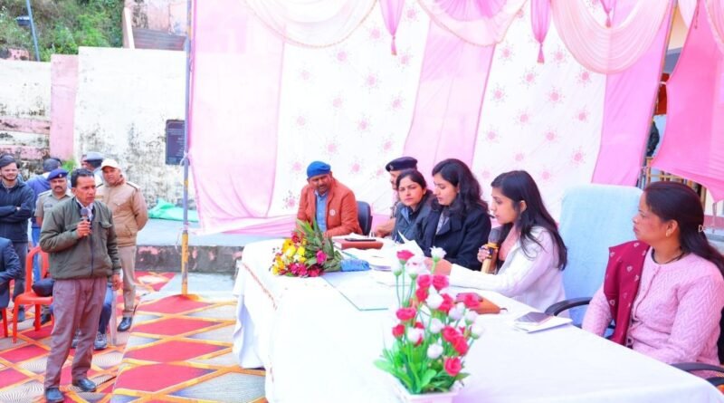 तहसील दिवस में 95 शिकायतें दर्ज, अधिकांश का मौके पर ही समाधान तहसील दिवस में 95 शिकायतें दर्ज, अधिकांश का मौके पर ही समाधान