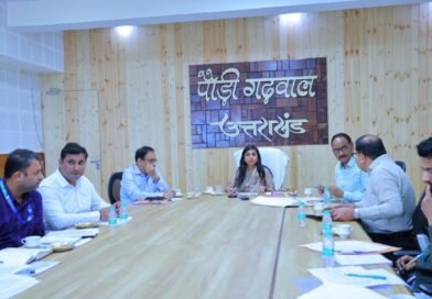 पर्यटन आधारित स्वरोजगार को मिलेगा नया प्रोत्साहन, वाहन व होमस्टे के 22 आवेदनों पर हुई समीक्षा पर्यटन आधारित स्वरोजगार को मिलेगा नया प्रोत्साहन, वाहन व होमस्टे के 22 आवेदनों पर हुई समीक्षा