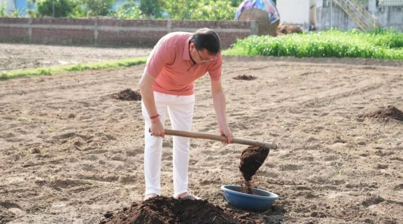 किसान भारतीय संस्कृति, परंपराओं और ग्रामीण जीवन मूल्यों के सच्चे संवाहक हैं- मुख्यमंत्री