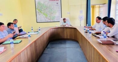 आपदा पुनर्निर्माण कार्यों में तेजी लाने के निर्देश