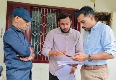 मतदाता सूची पुनरीक्षण की जमीनी पड़ताल को ग्राउंड जीरो पर उतरे डीएम