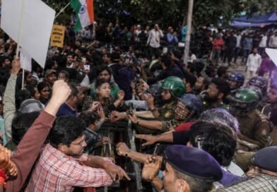 पटना में BPSC परीक्षा को लेकर जोरदार प्रदर्शन, सरकार से बातचीत की मांग पर अड़े अभ्यर्थी