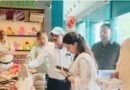 त्योहारी सीजन में मिलावटखोरी पर प्रशासन सख्त, मिठाई की दुकानों पर ताबड़तोड़ छापेमारी त्योहारी सीजन में मिलावटखोरी पर प्रशासन सख्त, मिठाई की दुकानों पर ताबड़तोड़ छापेमारी