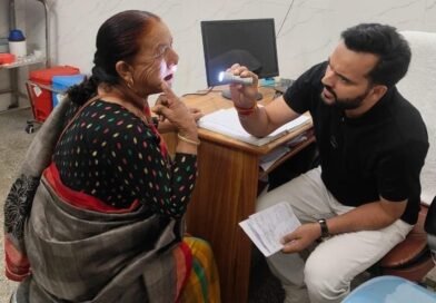 जिला चिकित्सालय पौड़ी में विशेषज्ञ स्वास्थ्य शिविर के दूसरे दिन 451 मरीजों ने लिया निःशुल्क उपचार