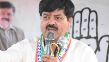 गैरसैंण विधानसभा सत्र कुछ ही घंटों में स्थगित करना जनता के पैसे की बर्बादी: गणेश गोदियाल गैरसैंण विधानसभा सत्र कुछ ही घंटों में स्थगित करना जनता के पैसे की बर्बादी: गणेश गोदियाल