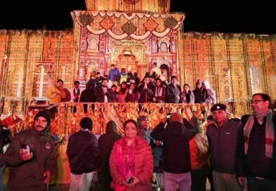 विधानसभा अध्यक्ष ऋतु खण्डूडी भूषण ने किए श्री बद्री विशाल के दर्शन